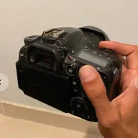 دوربین کنون ۷۰d کارکرده با لنز۱۸/۲۰۰