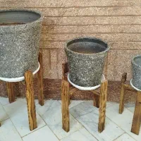 استند و گلدان