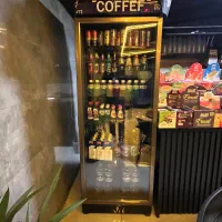یخچال کافیشاپی