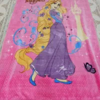 عروسک وچندوسایل دیگه