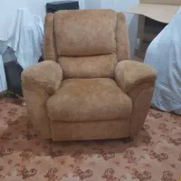 صندلی مبلی راحتی مکانیزه جهت استراحت بیمار|آرایشی، بهداشتی، درمانی|اصفهان, خواجو|دیوار