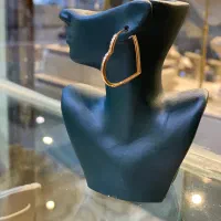 گوشواره از ۶۰۰ سوت تا ۴ گرم