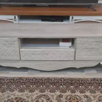 میز تی وی جنس خوب و محکم و تمیز
