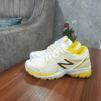 کتونی ..زنانه|کیف، کفش، کمربند|اشتهارد, |دیوار