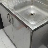 سینک ظرفشویی و کابینت