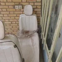 فروش ویژه دو عدد صندلی آرایشگاه|آرایشگاه و سالنهای زیبایی|نجفآباد, ویلاشهر|دیوار