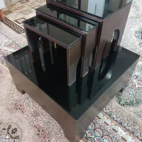 یک دست میز عسلی جلو مبلی درحد