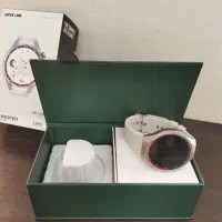 گرین لیو|ساعت|شیراز, کیان شهر|دیوار