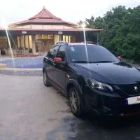 کوییک GXR مشکی قرمز ، مانیتور و کنسول پارس خودرو|خودرو سواری و وانت|اصفهان, کوی امیریه|دیوار