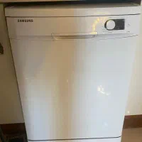 ماشین ظرفشویی سامسونگ تمیز