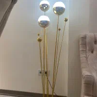 کنار سالنی|چراغ خواب و آباژور|تهران, نیروی هوایی (پیروزی)|دیوار