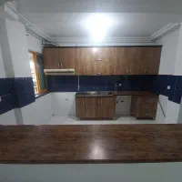 رهن و اجاره آپارتمان ۸۸ متری / رشتیان / طبقه سوم