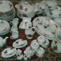 جینی گل سرخی