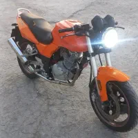 موتور سیکلت پیشرو 200