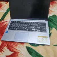 لبتاب ایسوس