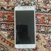 گوشی j5