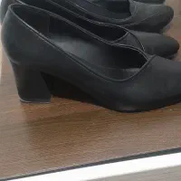 کفش زنانه مجلسی دوجفت سایز۴۰