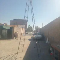 نردبان فلزی با ارتفاع ۴و نیم متر دو پایه