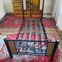 تخت فلزی فروشی