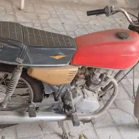 موتور سیکلت پیشتاز