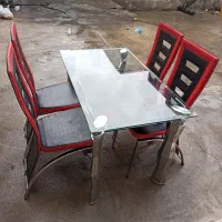 میز غذاخوری در حد