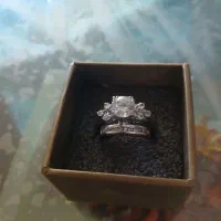 انگشتر جواهری