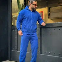 لباس . سویشرت