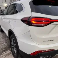 ماشین بدون رنگ مدل ۴۰۲