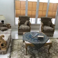 مبل در حد نو|مبلمان خانگی و میز عسلی|رشت, سعدی (تختی)|دیوار