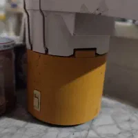 دستگاه آبمیوه گیری