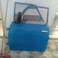 در نیسان درب جلو نیسان جلو راننده و شاگرد