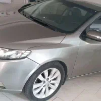 سراتو وارداتی  ۲۰۰۰ مدل ۲۰۱۰