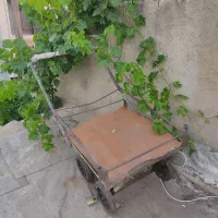 گاری چهار چرخ