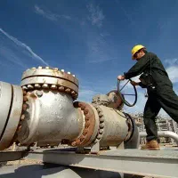 خدمات ساخت تجهیزات نفت و صنعتی قطعات