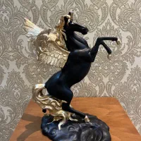 دکوری و جا بطری اسب نماد ۱۴۰۵