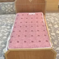 تخت خواب یک نفره با تشک طبی رویال