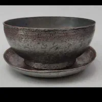 کاسه بشقاب مسی اتیقه|کلکسیون اشیاء عتیقه|یزد, |دیوار