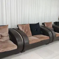 مبلمان بسیار تمیز در حد 7نفره چرمی|مبلمان خانگی و میز عسلی|سبزوار, فرهنگیان|دیوار