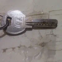 یه دسته کلید گمشده