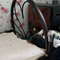 تخت خواب فلزی تک نفره