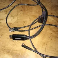 کابل انتقال دیتا آیفون به hdmi