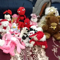 تعدادی عروسک