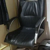 صندلی چرخشی جک دار