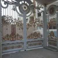 استاد کار نقاشی دکوراسیون و درب