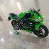 کاوازاکی Zx25r