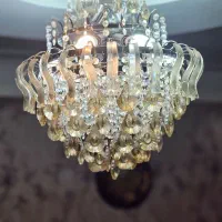 لوستر و دیوار کوب