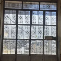 در مغازه بزرگ