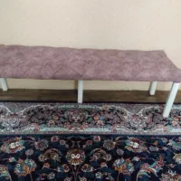 پاف کنار مبلی در حد نو