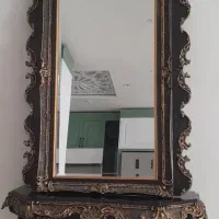 آینه و میز ست مشکی طلایی