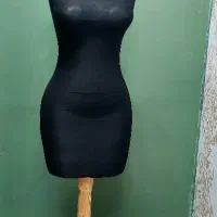 مانکن  ۱۰ تیل  چوب لباسی و صندلی